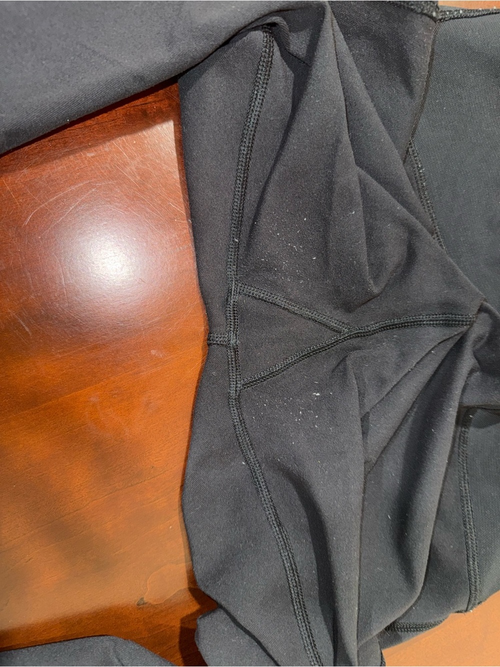 Lululemon Black Sweaty Endeavor Tight - Picture 5 of 7